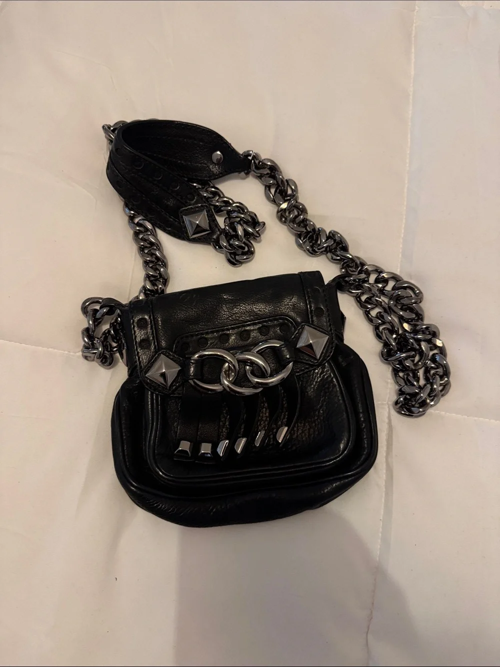 Michael Kors  Leather Chain-Accent Crossbody Bag